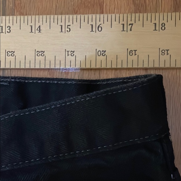 Levi's 550 Men's Black Jeans Tag Size 38 x 32 Pockets 100% cotton - Picture 6 of 12